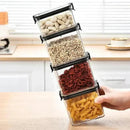 Kit com 3 Porta-Mantimentos com Trava e Vedação
